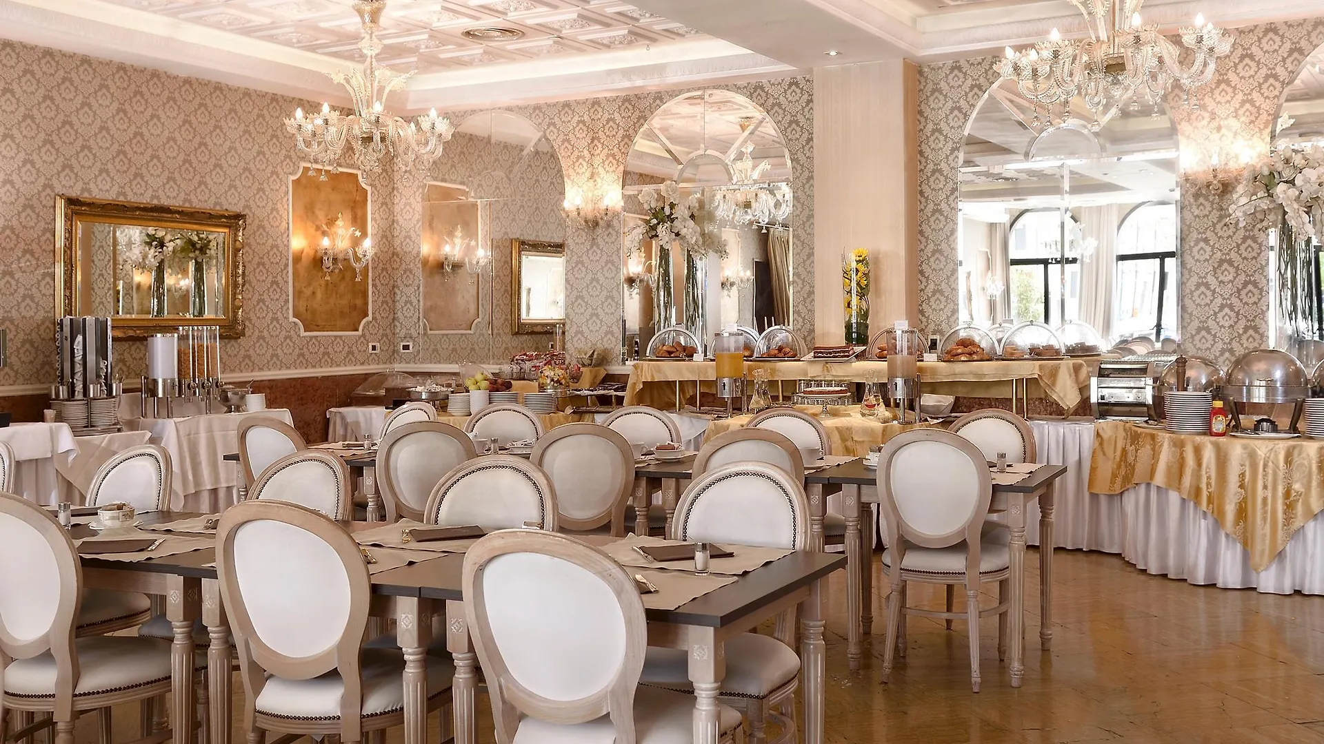 Hotel Principe Venice 4*,  Italy