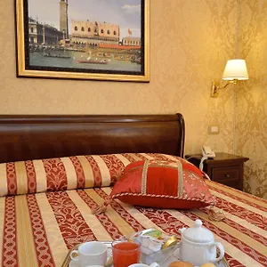 Bed & Breakfast Residenza Goldoni, Venedig