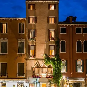Hotell Santo Stefano, Venedig